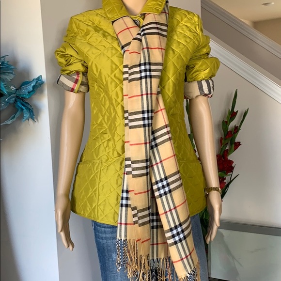 Cute check scarf - Picture 2 of 8